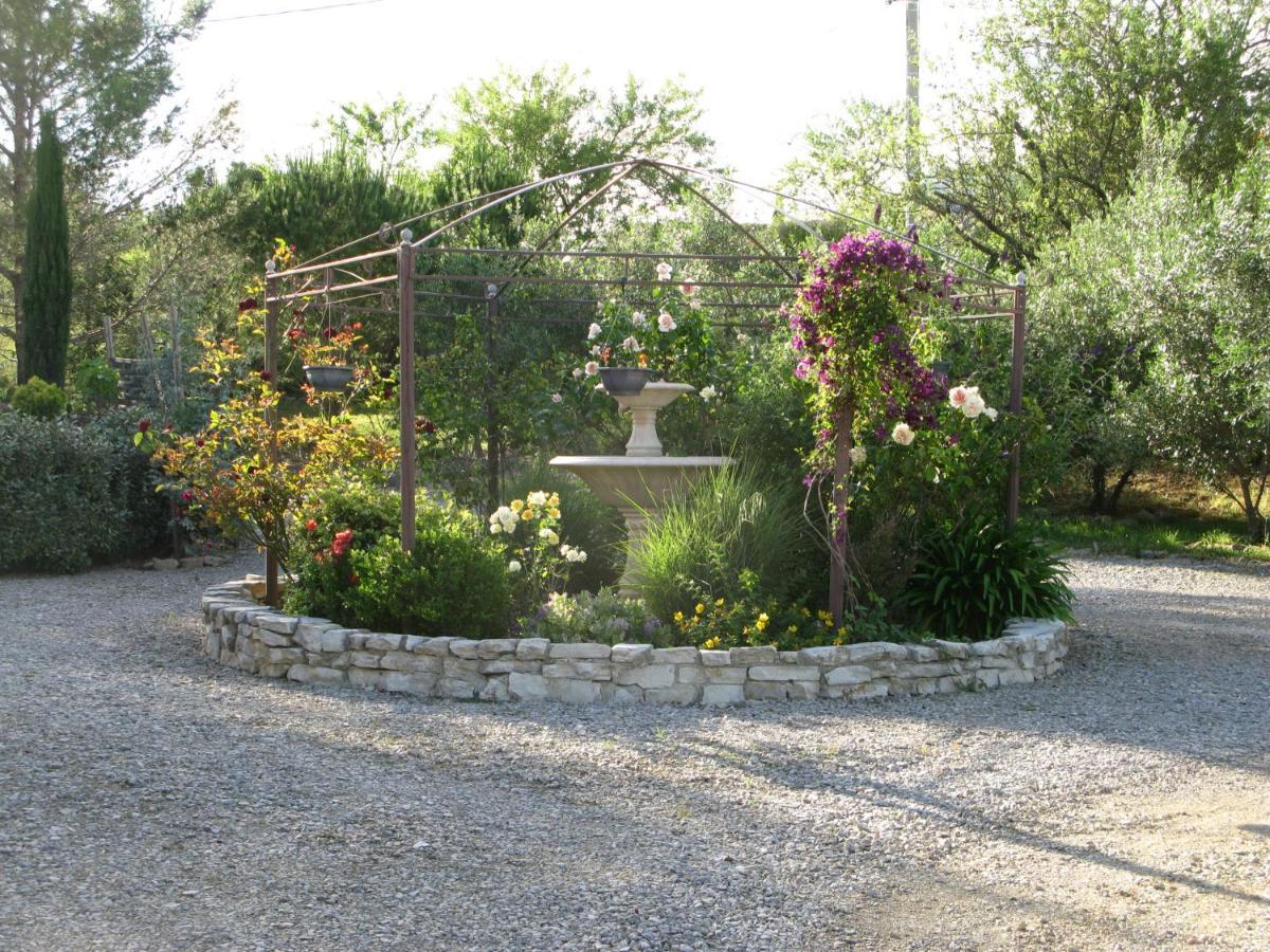 Mas A 4 Mains Bed and Breakfast Cesseras Εξωτερικό φωτογραφία
